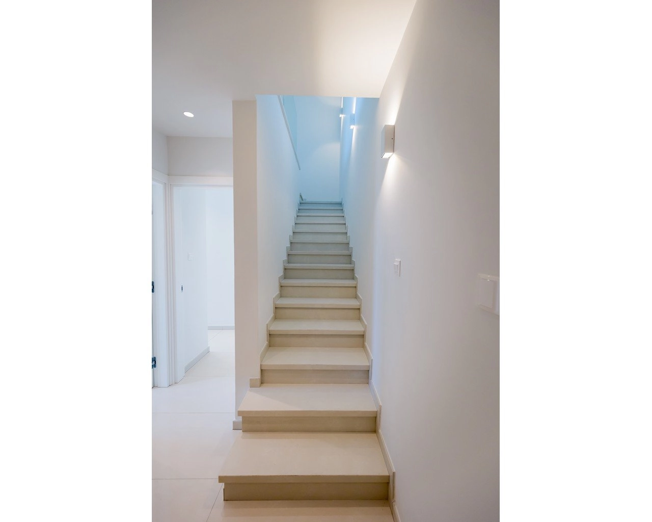 2 Bedroom Apartment for Sale in Germasogeia, Limassol District