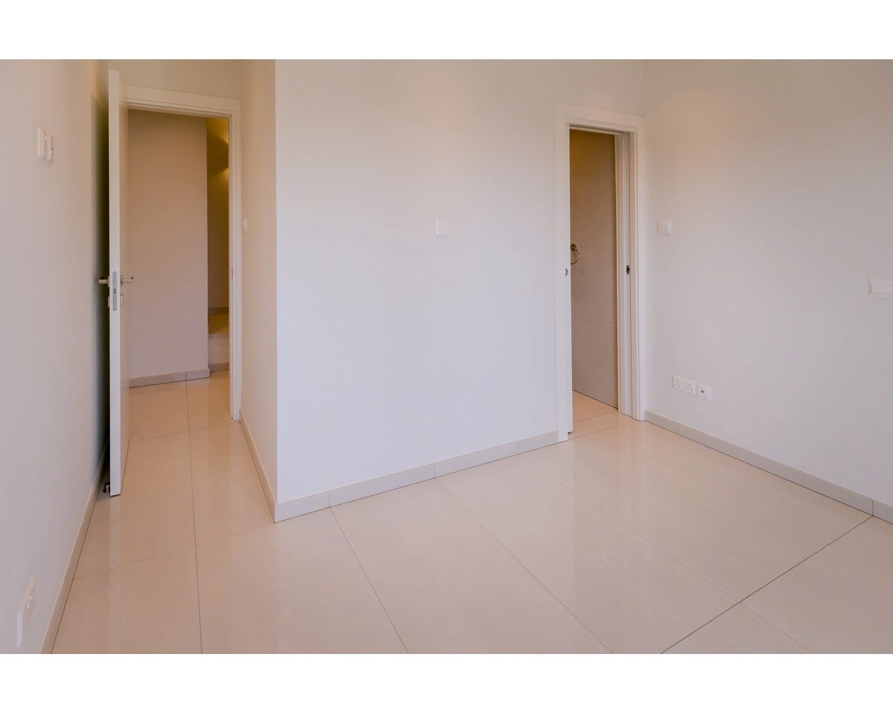 2 Bedroom Apartment for Sale in Germasogeia, Limassol District