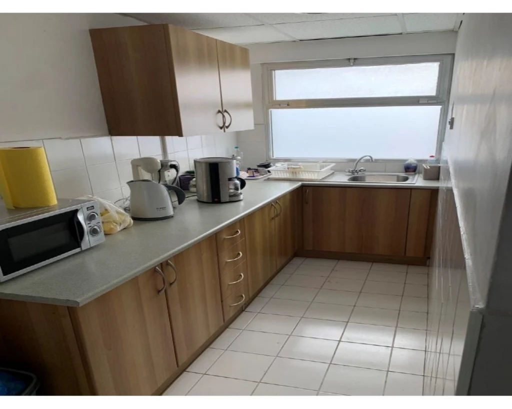 Офис 400 м² в аренду в Лимассоле – Католики