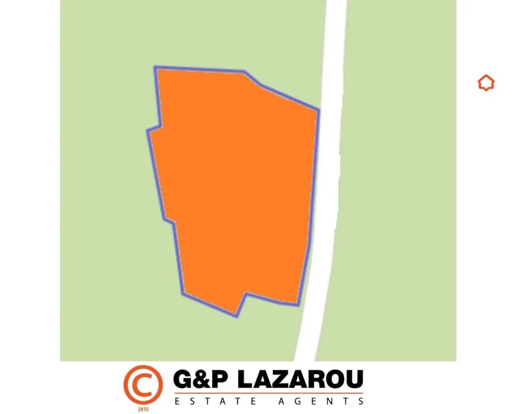 8,325m² Plot for Sale in Parekklisia, Limassol District