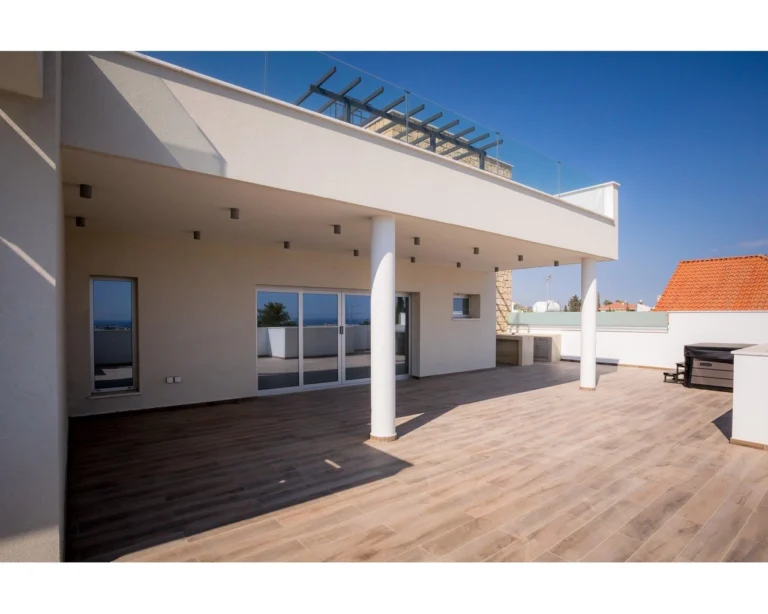 2 Bedroom Apartment for Sale in Germasogeia, Limassol District