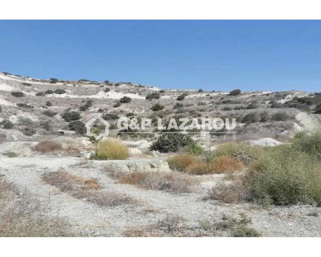 118,023m² Plot for Sale in Monagroulli, Limassol District