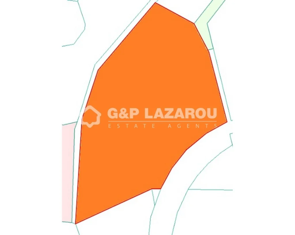 7,770m² Plot for Sale in Pentakomo, Limassol District