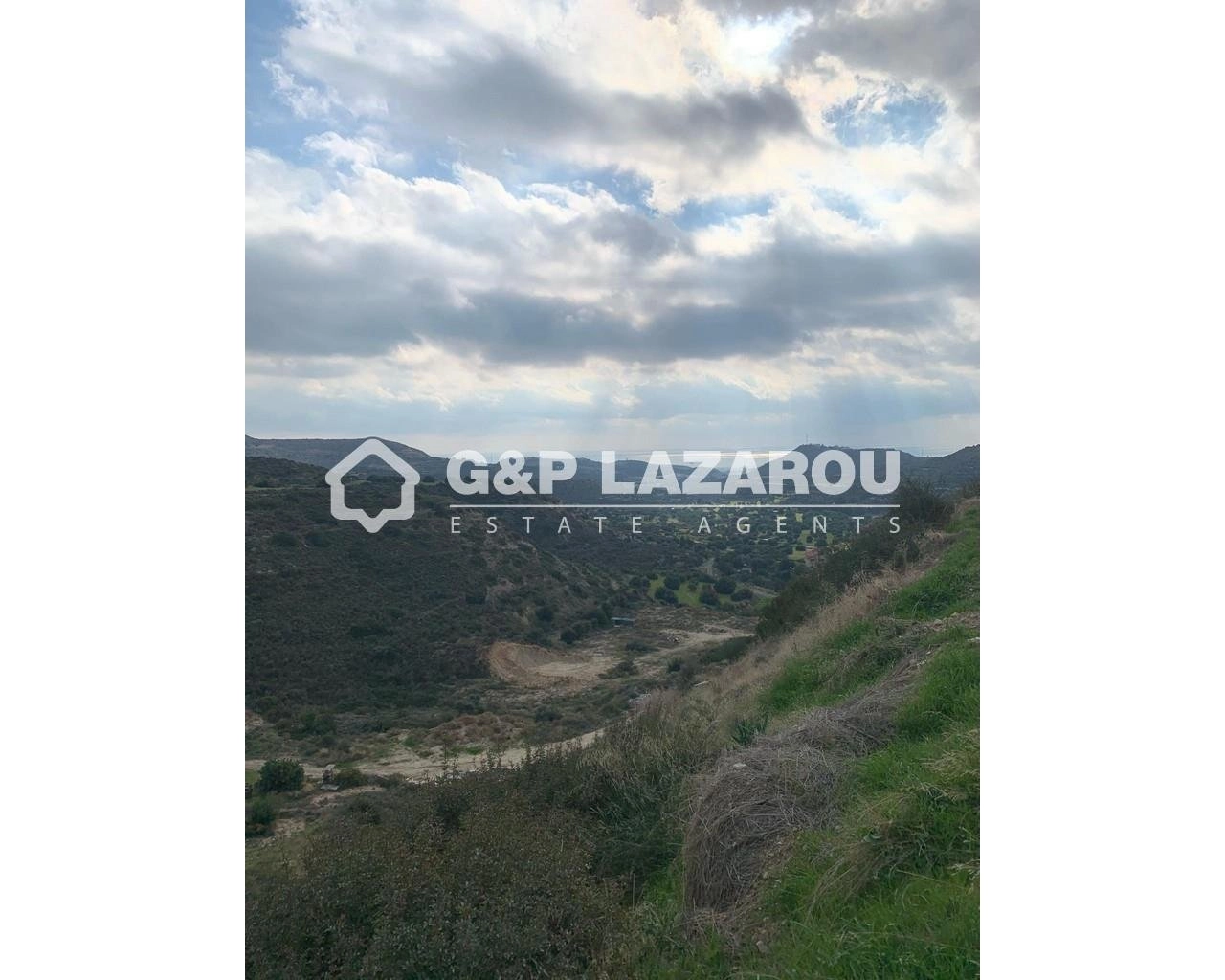 8,027m² Plot for Sale in Palodeia, Limassol District