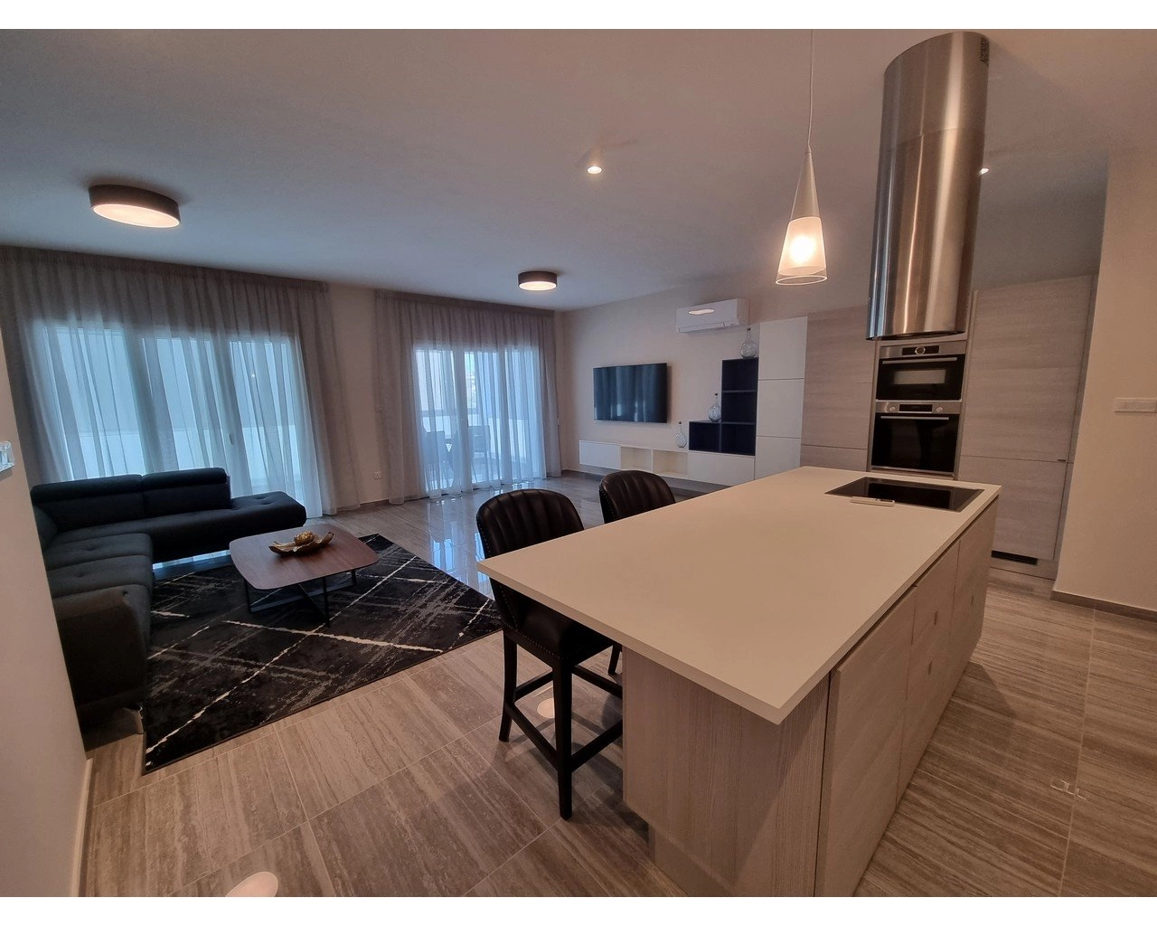 4 Bedroom Apartment for Rent in Parekklisia, Limassol District