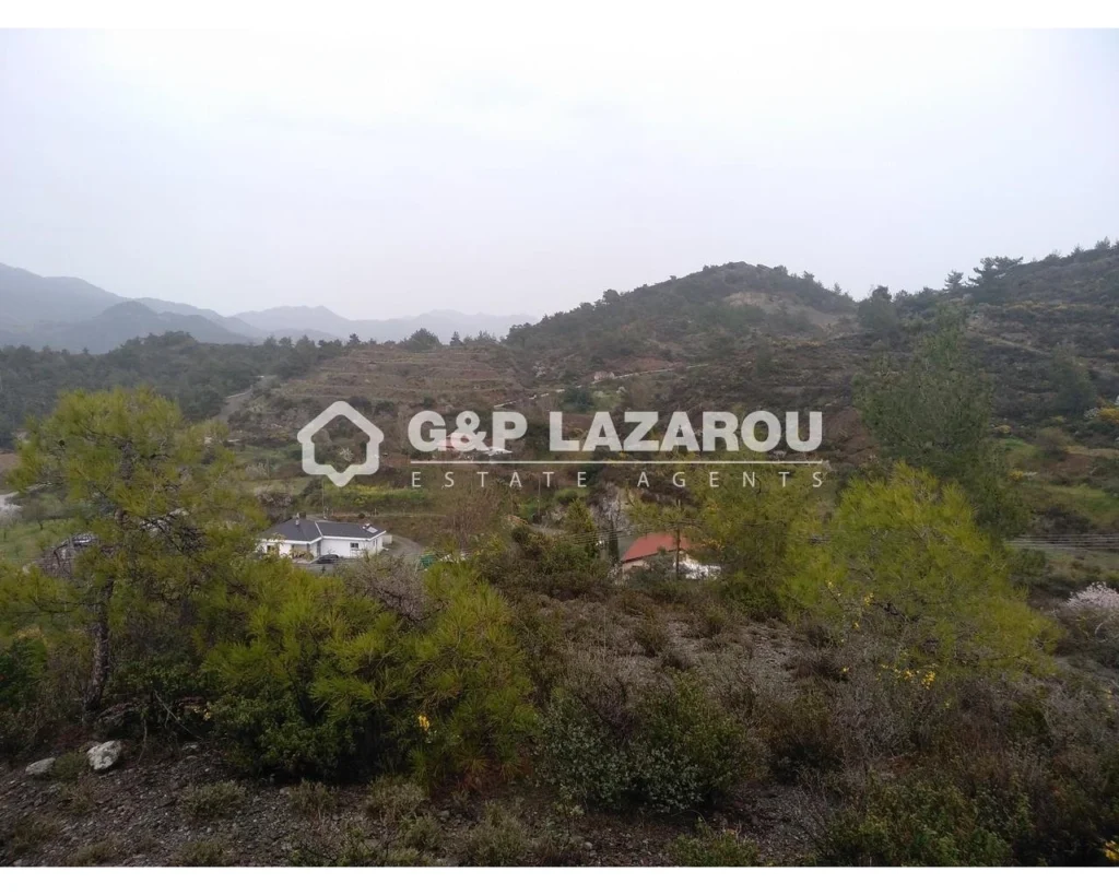 5,965m² Plot for Sale in Louvaras, Limassol District