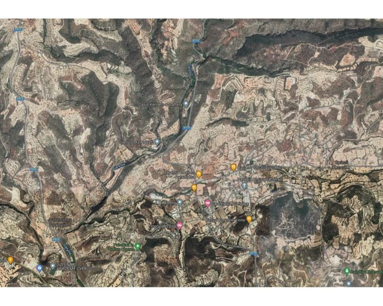 8,362m² Plot for Sale in Paramytha, Limassol District