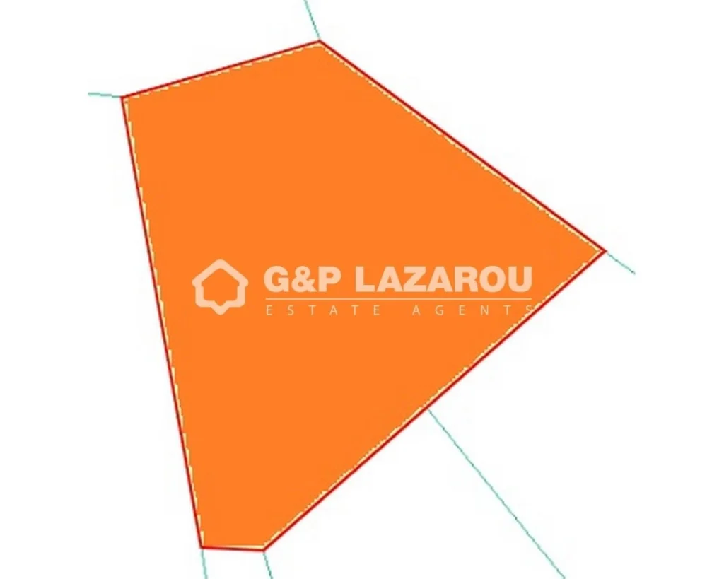 1,013m² Plot for Sale in Agios Tychonas, Limassol District