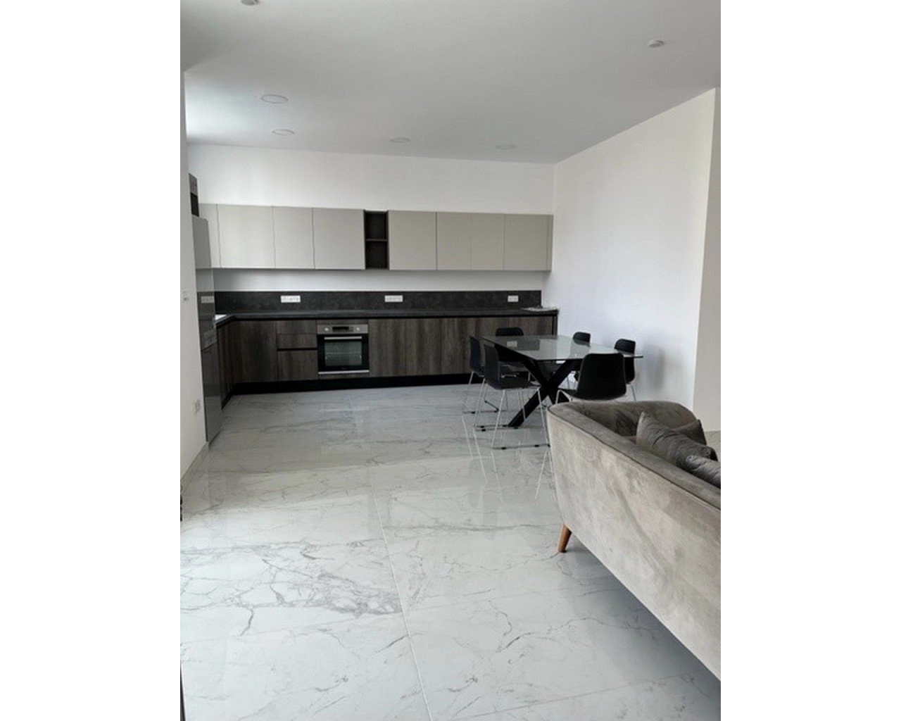 2 Bedroom Apartment for Sale in Potamos Germasogeias, Limassol District