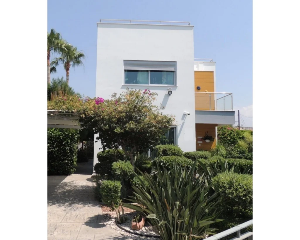 5 Bedroom House for Sale in Potamos Germasogeias, Limassol District