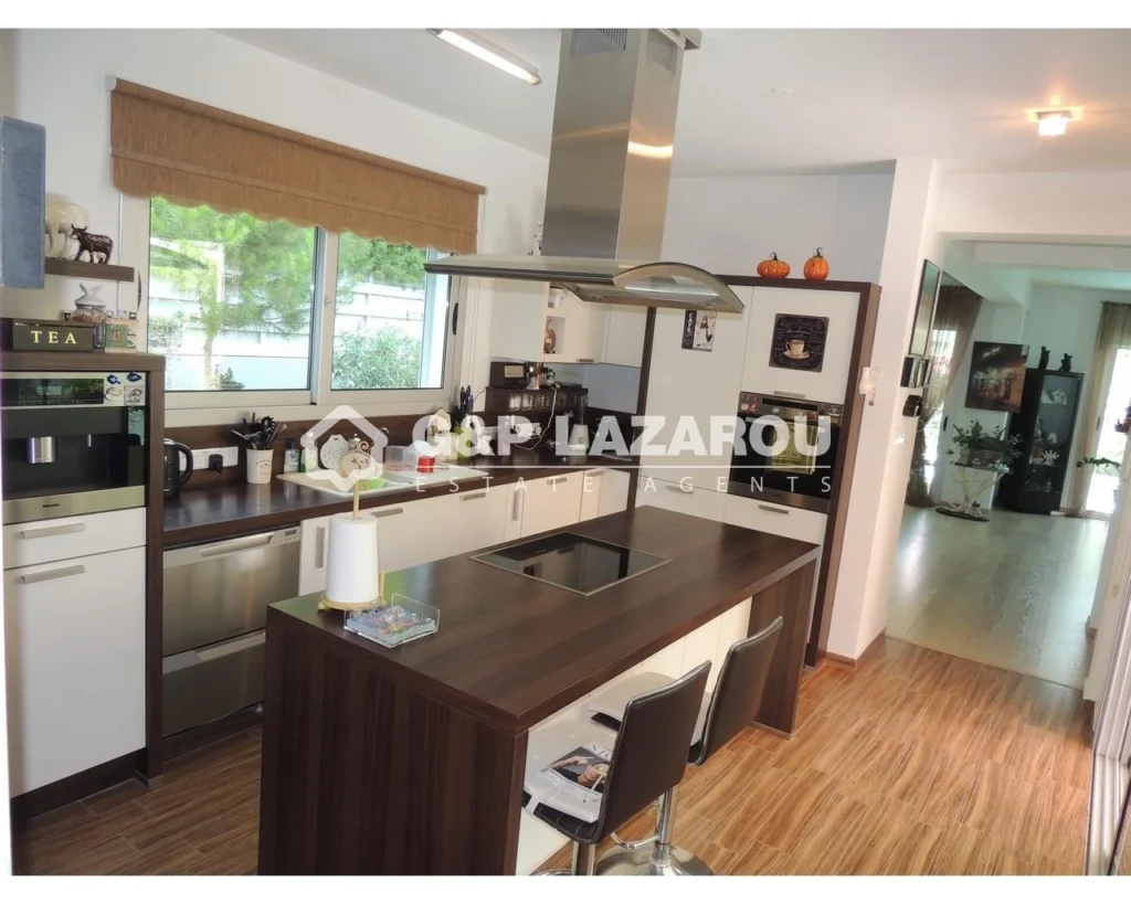 5 Bedroom House for Sale in Potamos Germasogeias, Limassol District