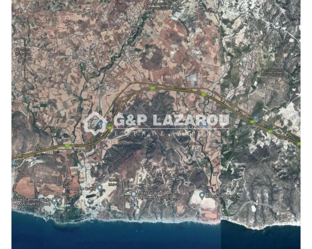 3,679m² Plot for Sale in Monagroulli, Limassol District