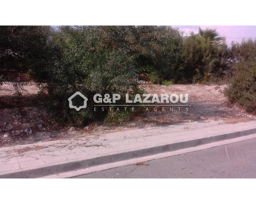 707m² Plot for Sale in Agios Tychonas, Limassol District