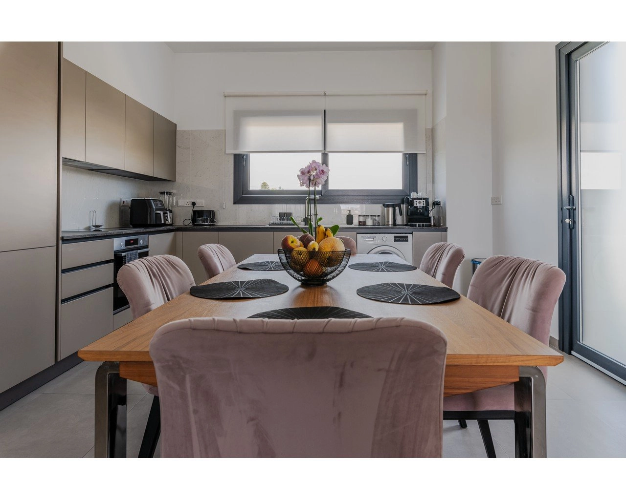 2 Bedroom Apartment for Sale in Potamos Germasogeias, Limassol District