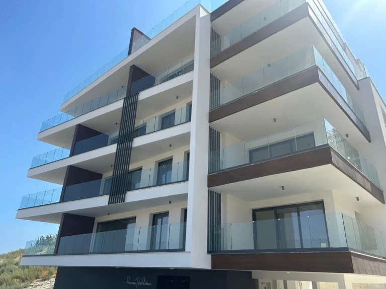 2 Bedroom Apartment for Sale in Germasogeia, Limassol District