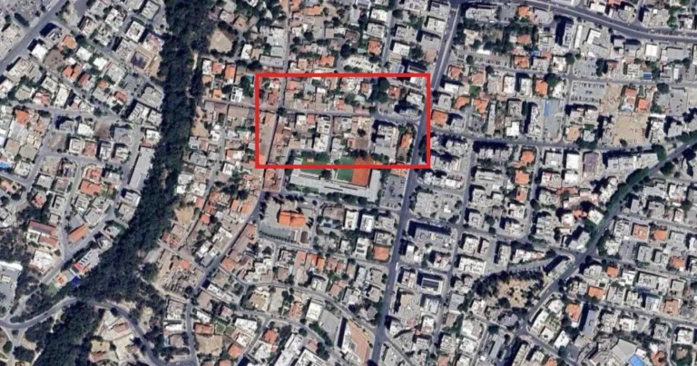 1,187m² Plot for Sale in Agioi Omologites, Nicosia District