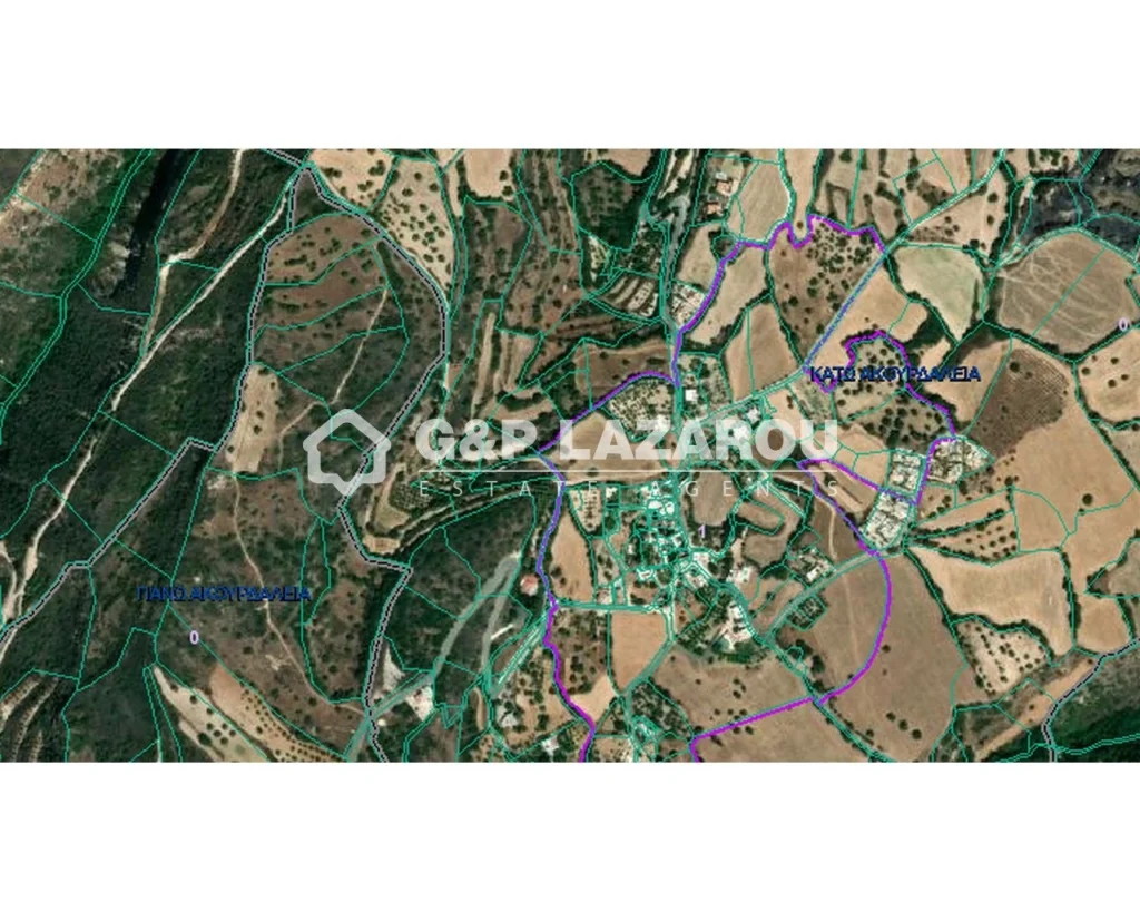3,637m² Plot for Sale in Paphos District