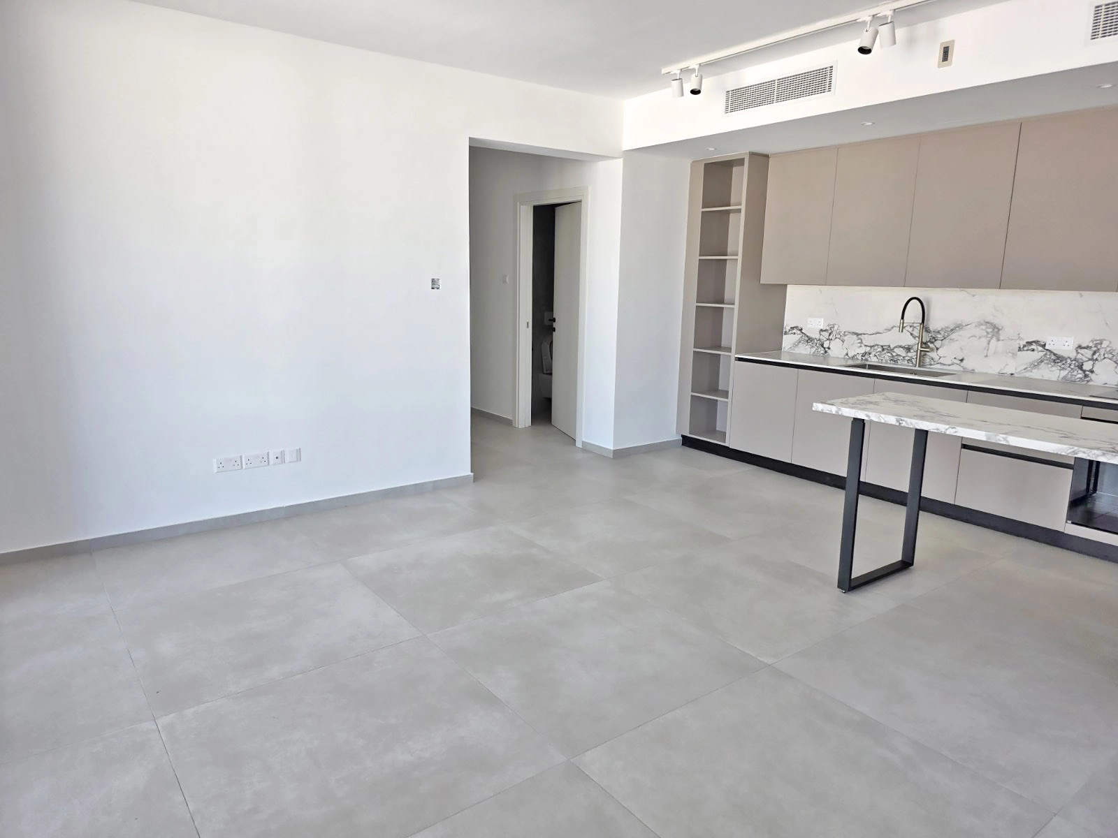 2 Bedroom Apartment for Sale in Strovolos – Acropolis, Nicosia District