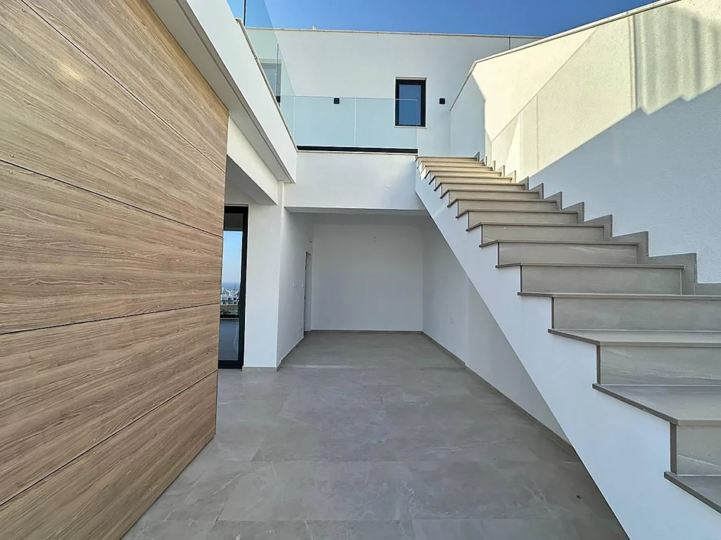 4 Bedroom Apartment for Sale in Limassol – Agios Athanasios