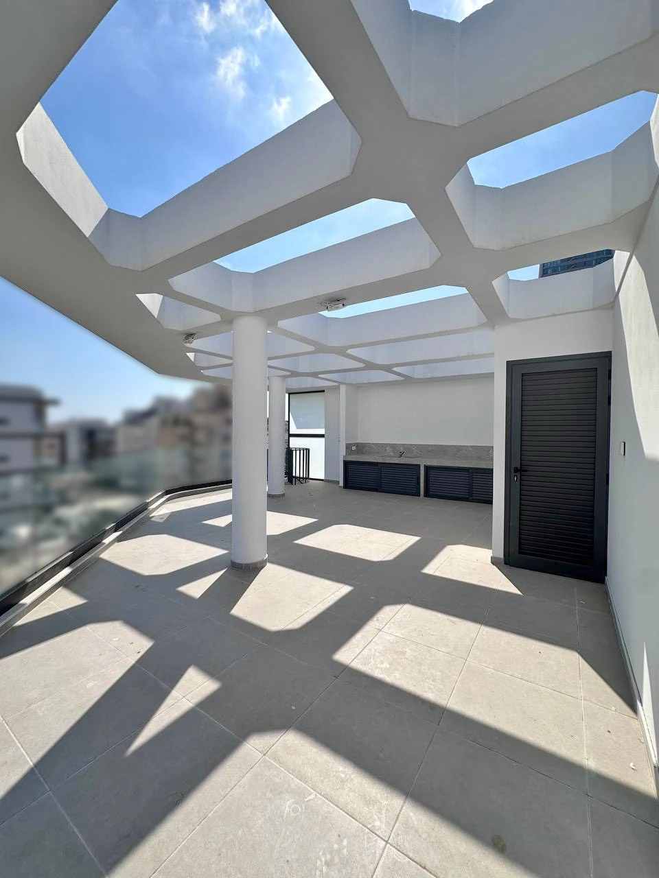 3 Bedroom Apartment for Sale in Limassol – Neapolis