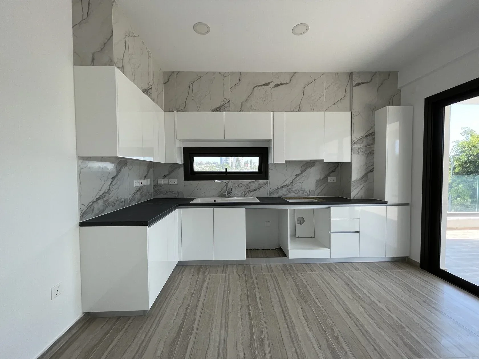 2 Bedroom Apartment for Sale in Potamos Germasogeias, Limassol District