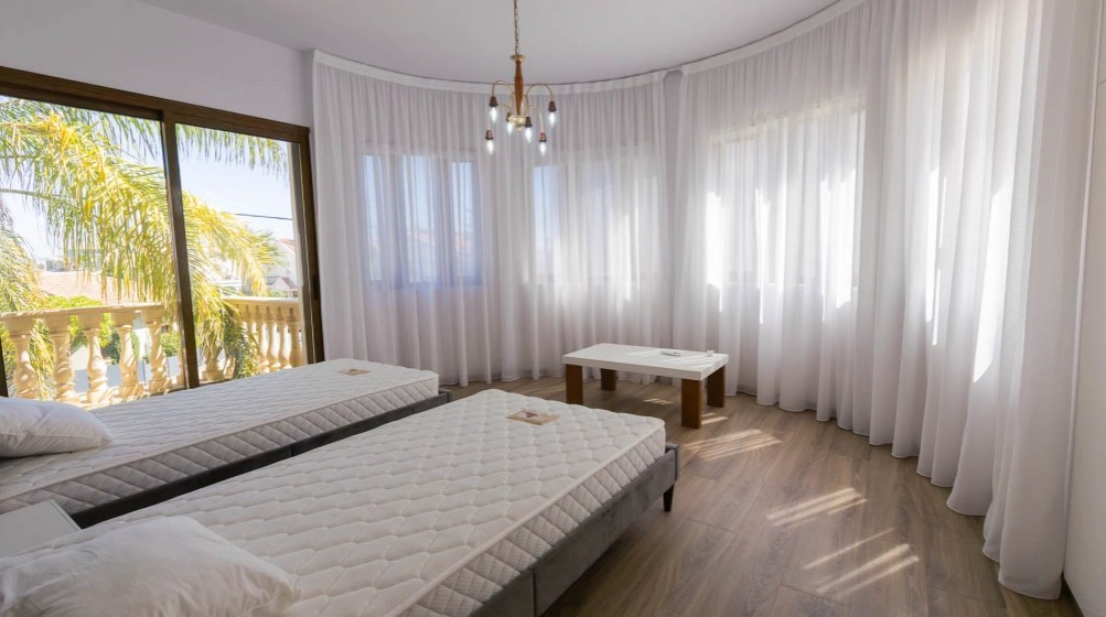 6+ Bedroom House for Sale in Germasogeia, Limassol District