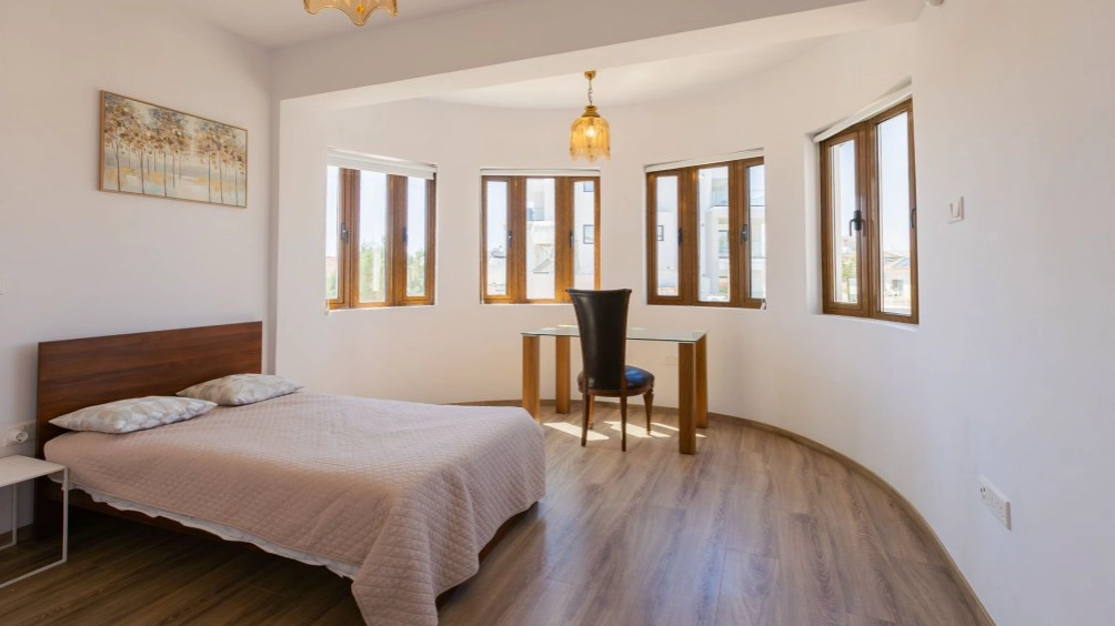 6+ Bedroom House for Sale in Germasogeia, Limassol District