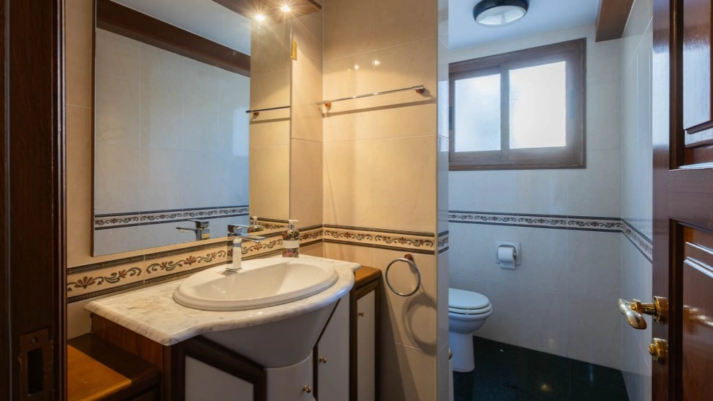 6+ Bedroom House for Sale in Germasogeia, Limassol District