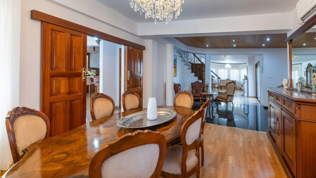 6+ Bedroom House for Sale in Germasogeia, Limassol District