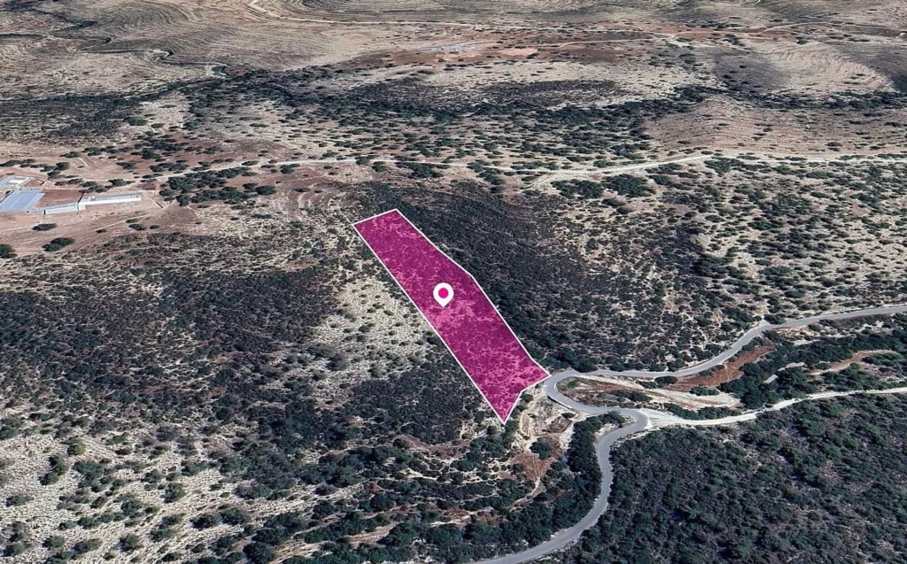 12,375m² Plot for Sale in Agios Therapon, Limassol District