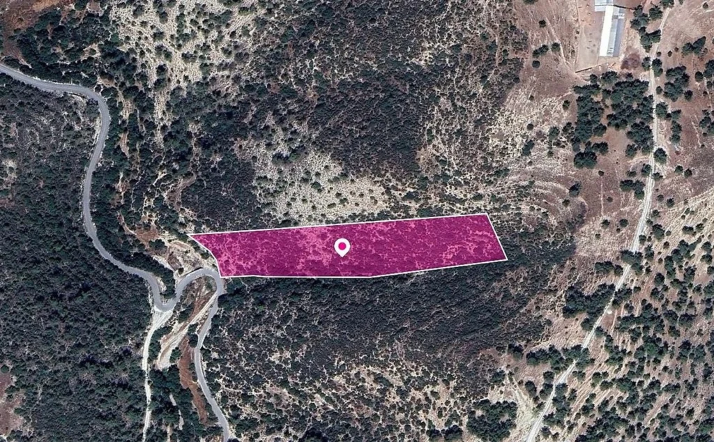 12,375m² Plot for Sale in Agios Therapon, Limassol District
