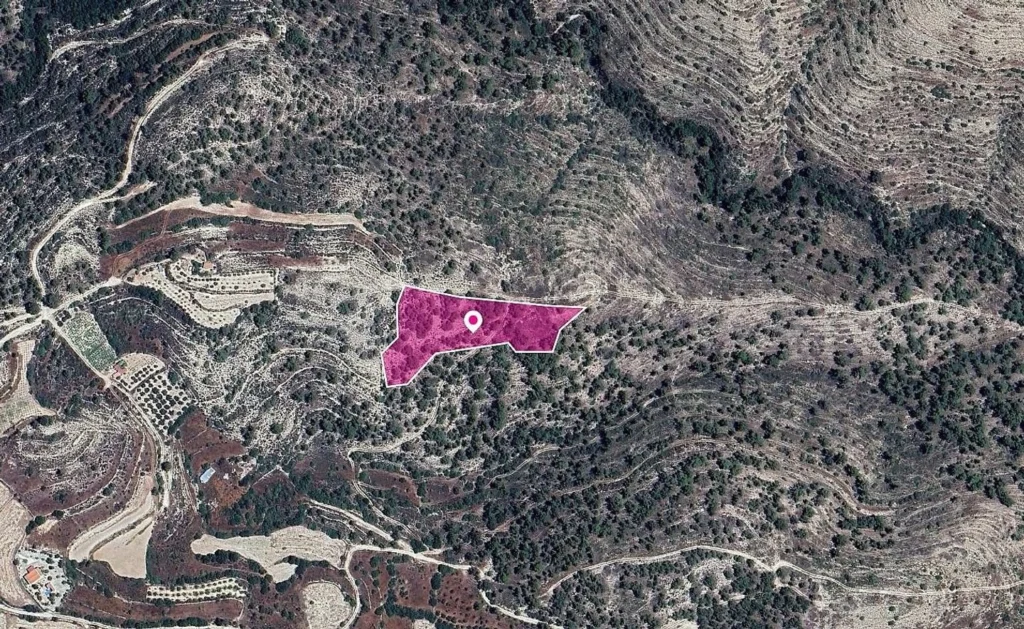 8,696m² Plot for Sale in Agios Therapon, Limassol District