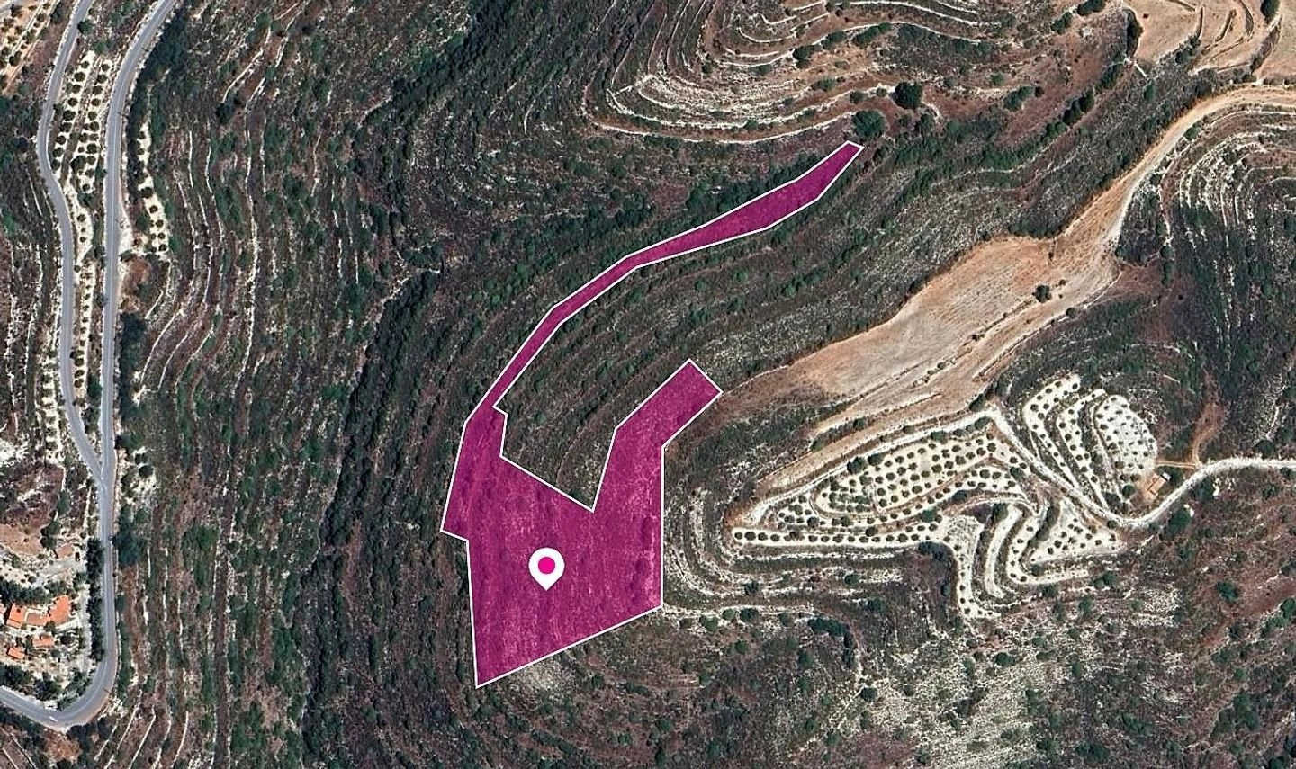 11,372m² Plot for Sale in Agios Therapon, Limassol District