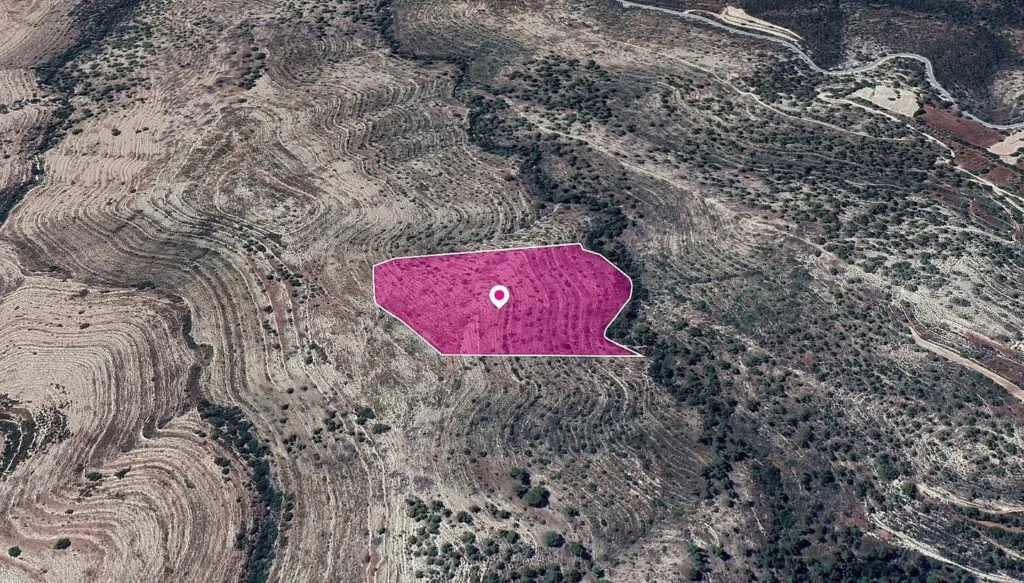 38,462m² Plot for Sale in Agios Therapon, Limassol District