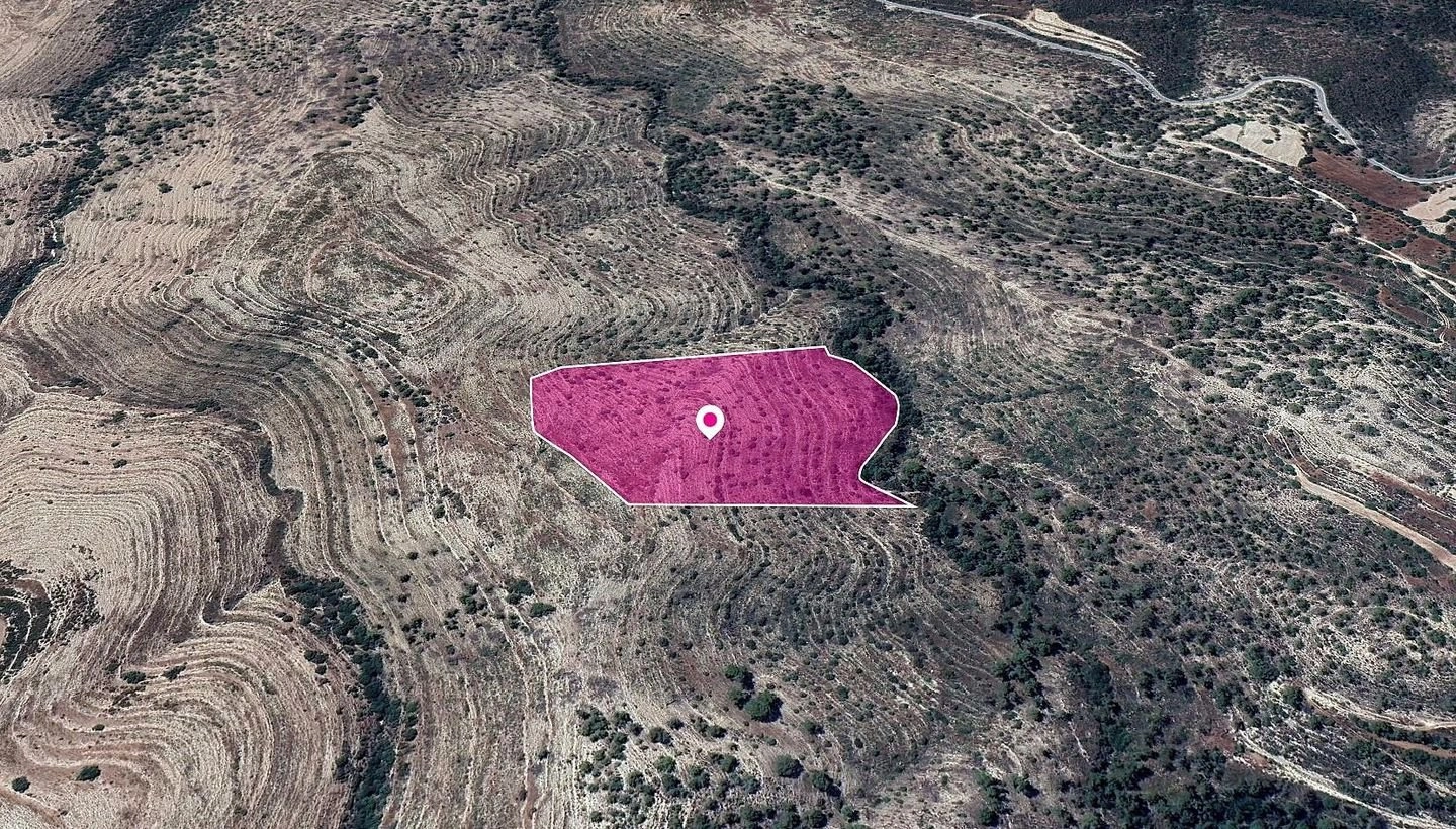 38,462m² Plot for Sale in Agios Therapon, Limassol District