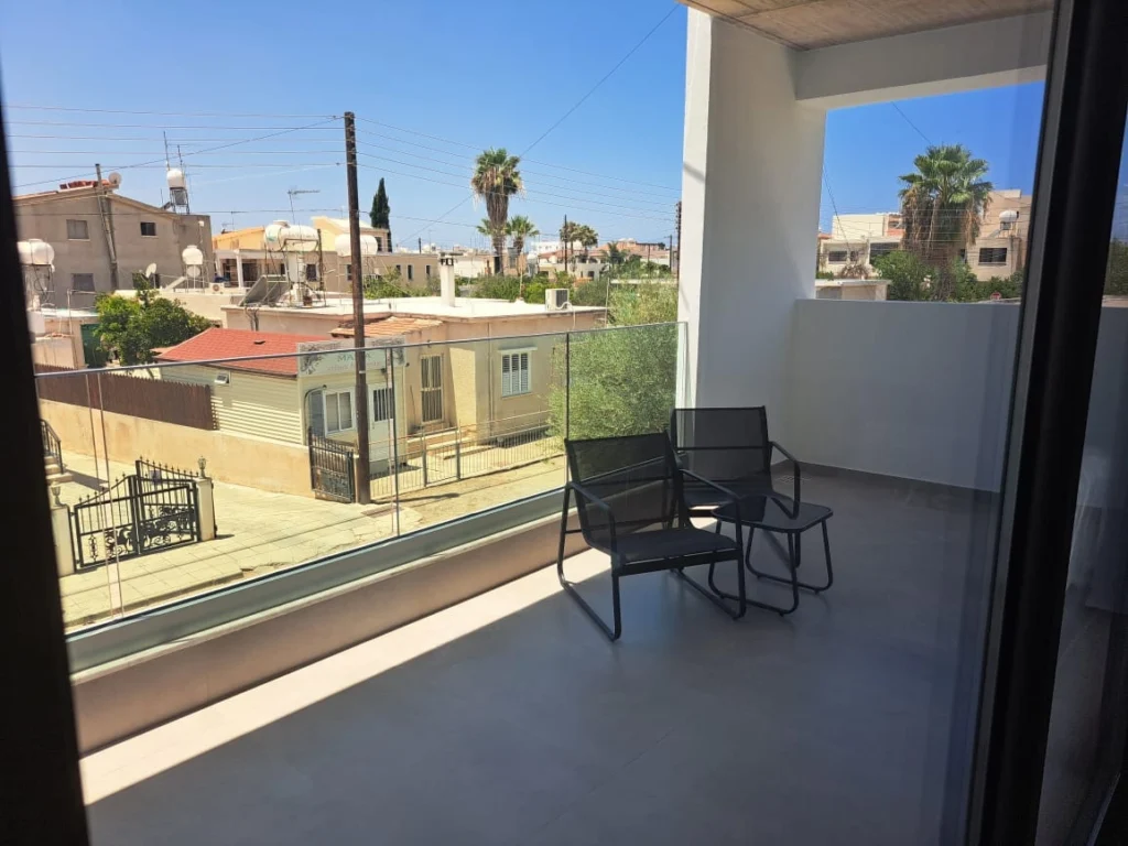 1000m² Building for Sale in Geroskipou, Paphos District