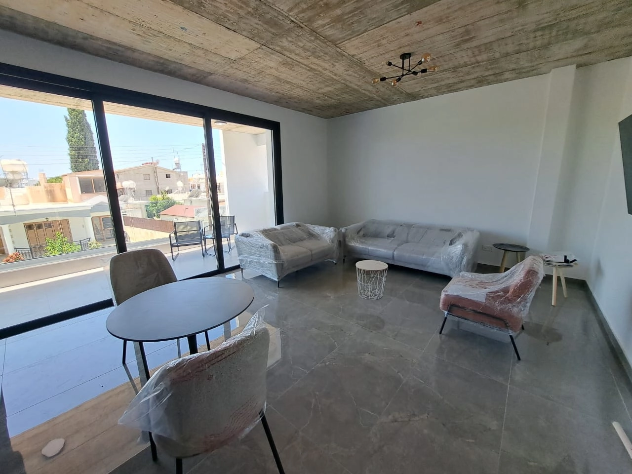 1000m² Building for Sale in Geroskipou, Paphos District