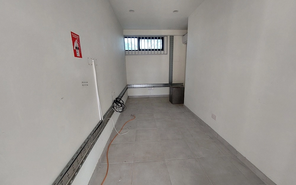 261m² Commercial for Sale in Aglantzia, Nicosia District