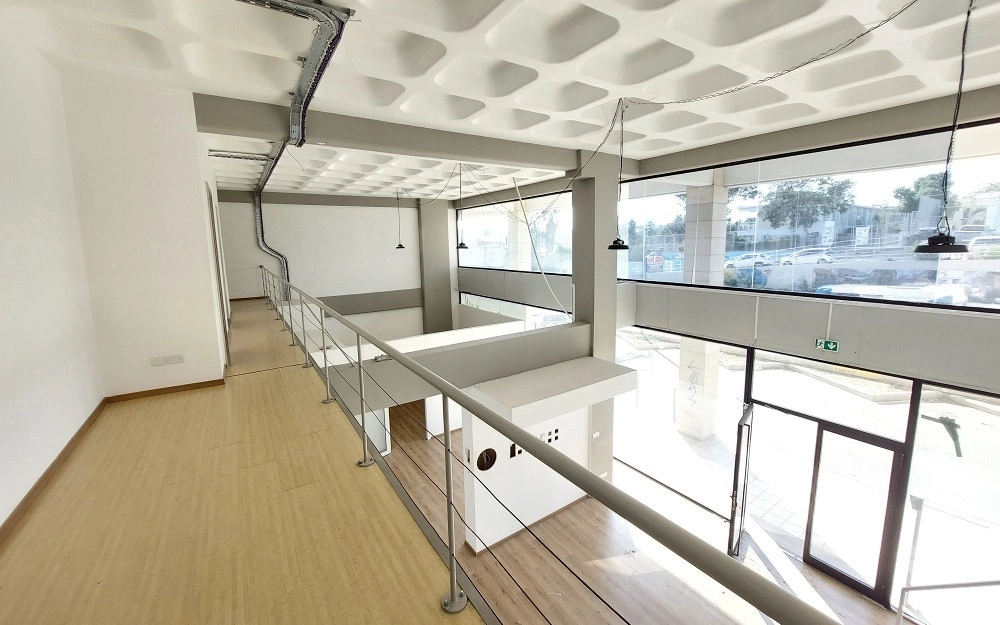 261m² Commercial for Sale in Aglantzia, Nicosia District