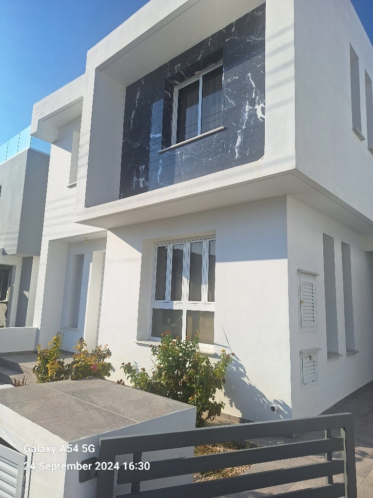 3 Bedroom House for Sale in Livadia Larnakas, Larnaca District