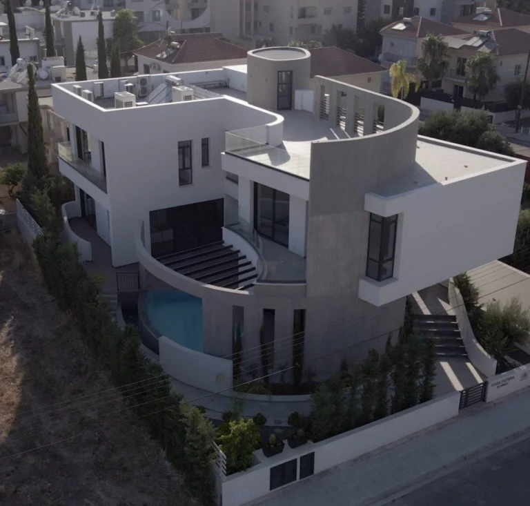 5 Bedroom House for Sale in Limassol District
