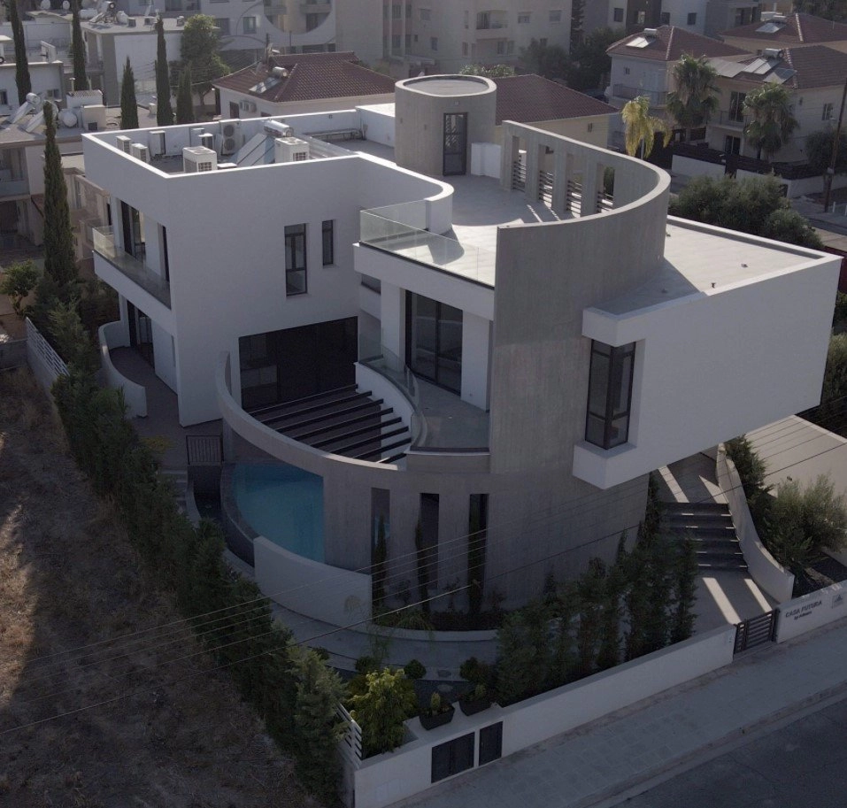 5 Bedroom House for Sale in Limassol District