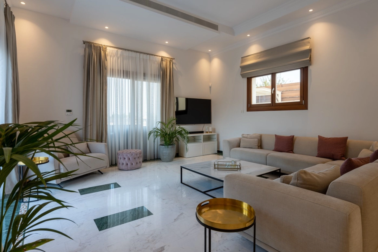 6+ Bedroom House for Sale in Limassol District