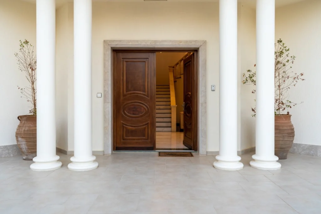 6+ Bedroom House for Sale in Limassol District