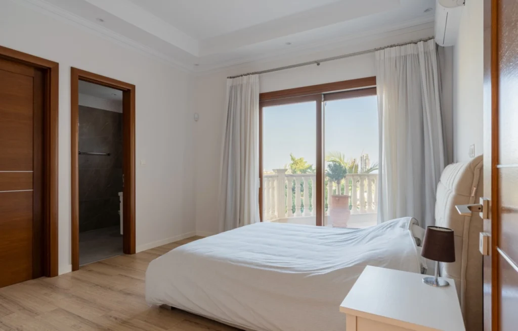 6+ Bedroom House for Sale in Limassol District