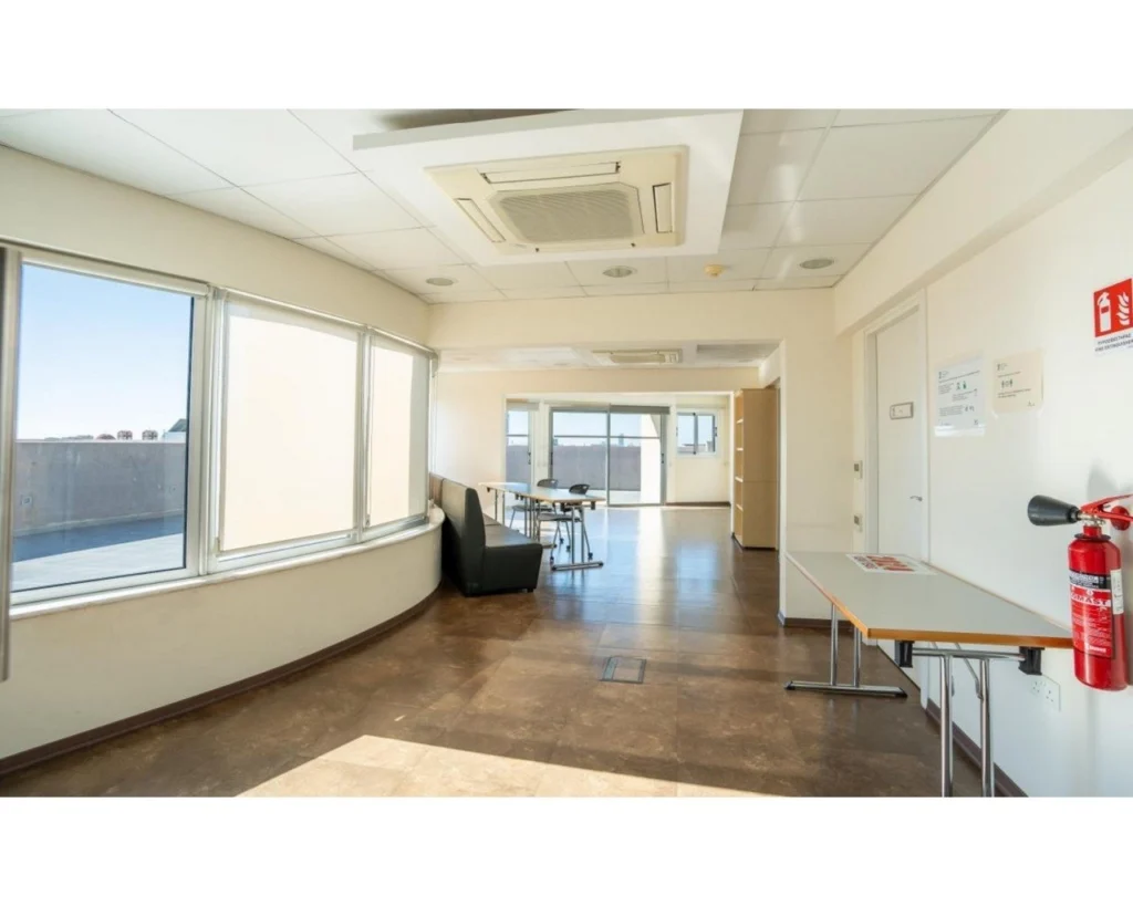 396m² Office for Rent in Limassol – Katholiki