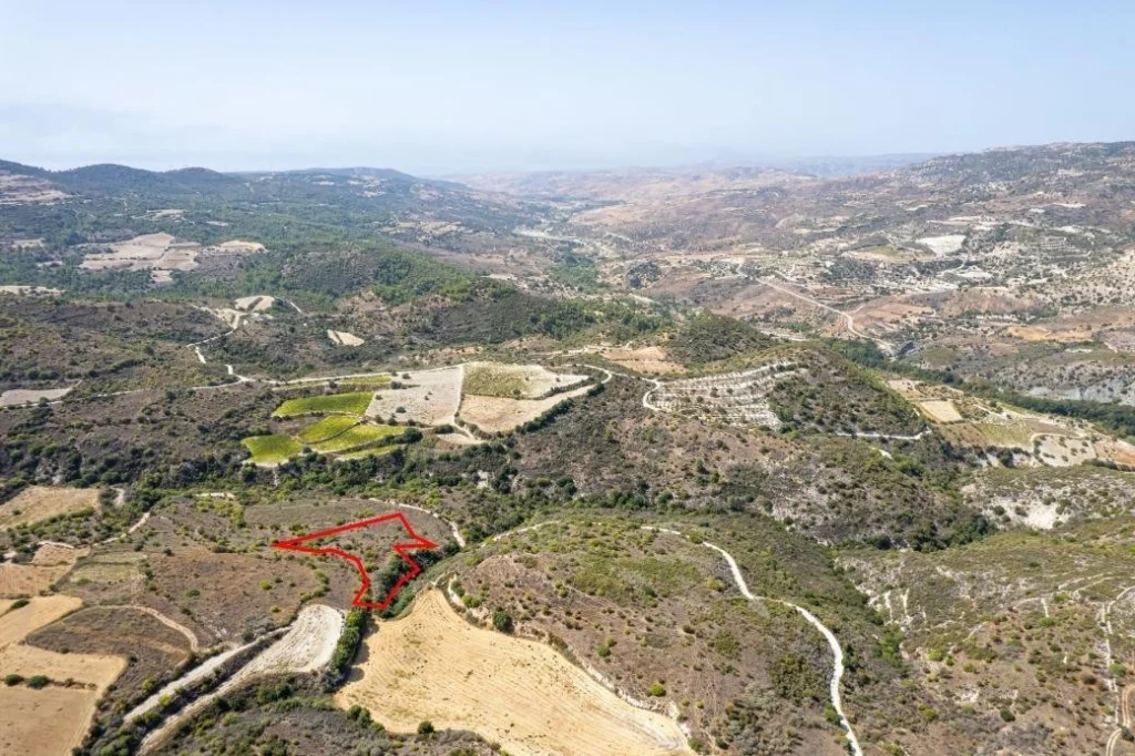 5,686m² Plot for Sale in Dora, Limassol District