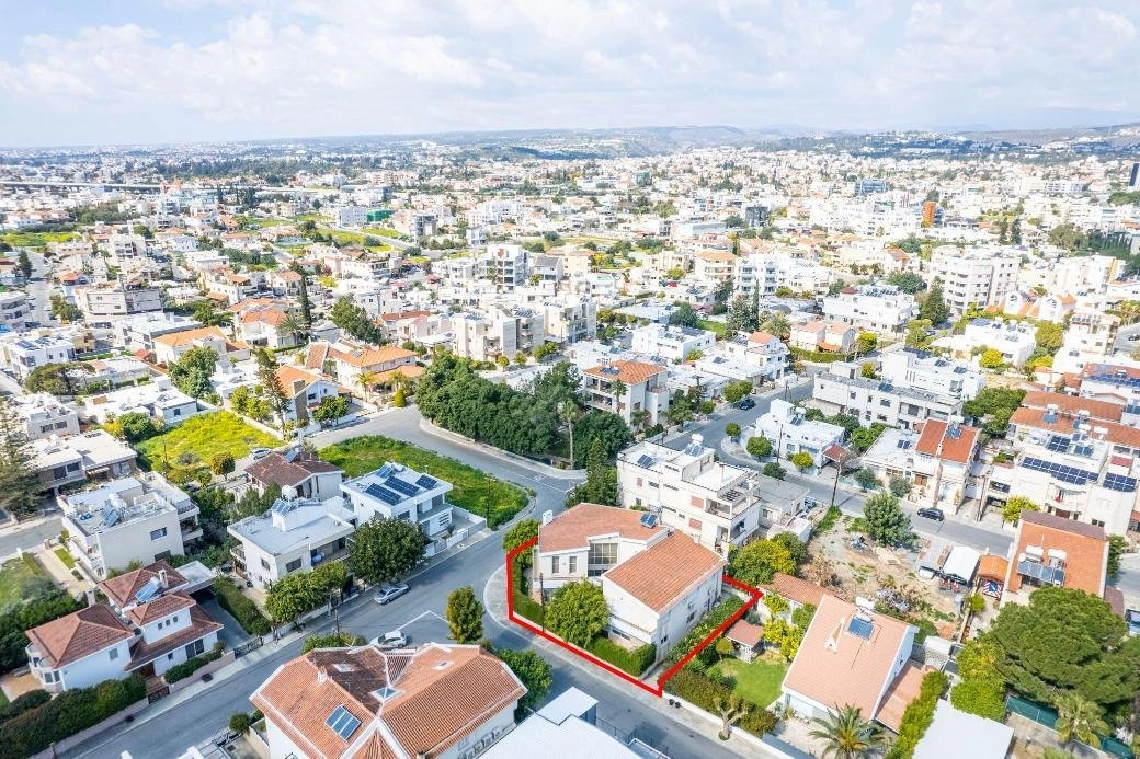 4 Bedroom House for Sale in Limassol – Petrou kai Pavlou