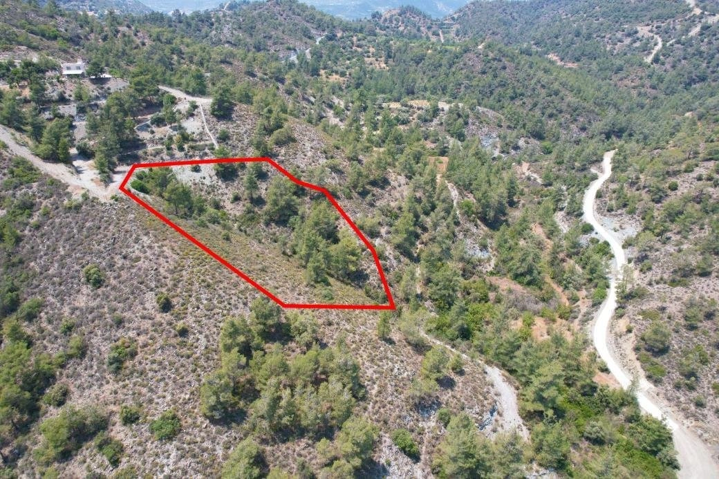 7,358m² Plot for Sale in Gerasa, Limassol District