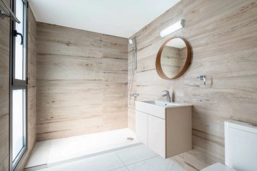 5 Bedroom House for Sale in Oroklini, Larnaca District